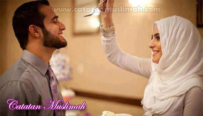 7 Sendi Kebahagiaan Suami Istri Dalam Pandangan Islam